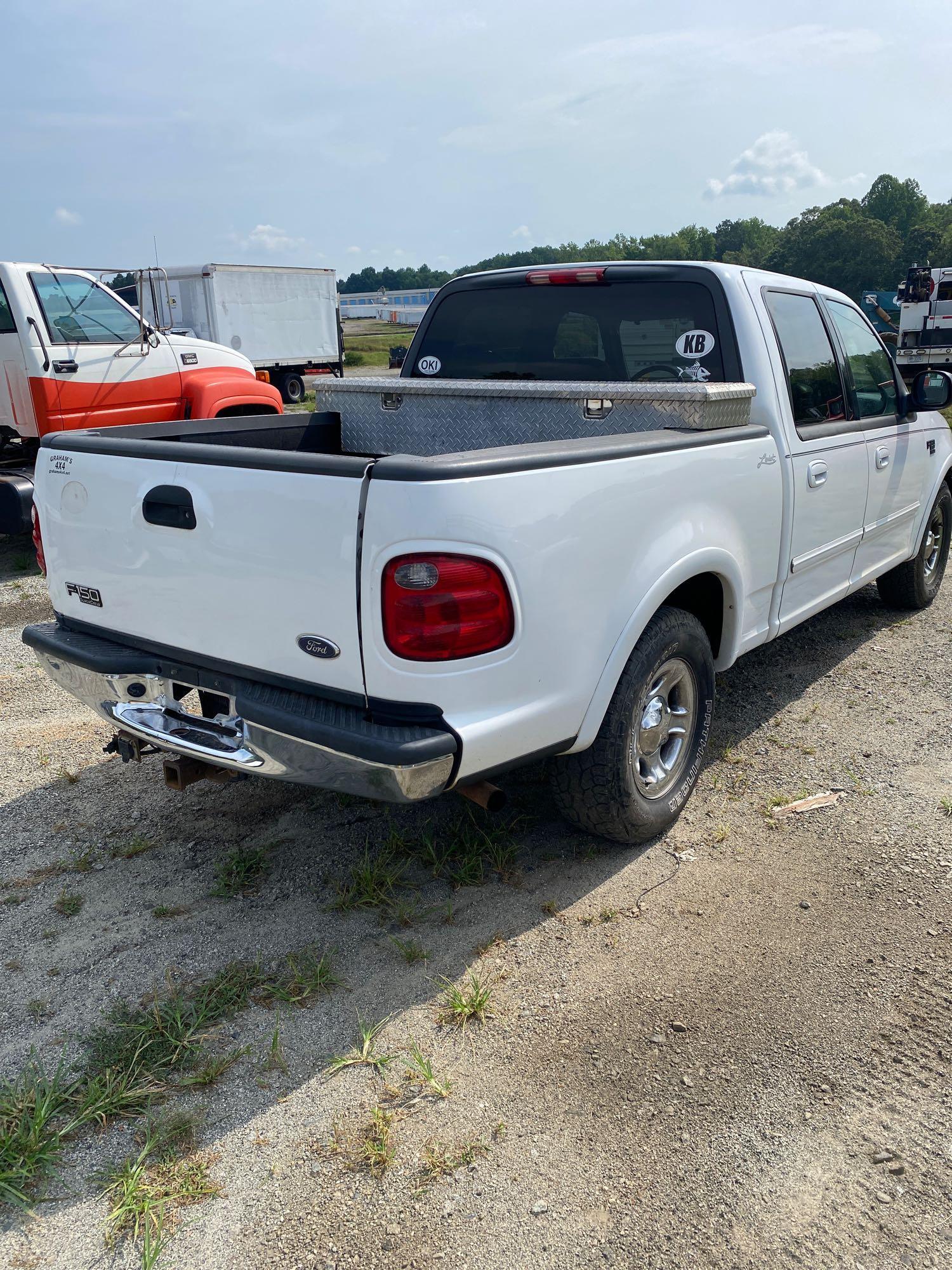 2003 Ford F-150 Crew Cab Pick-up Truck