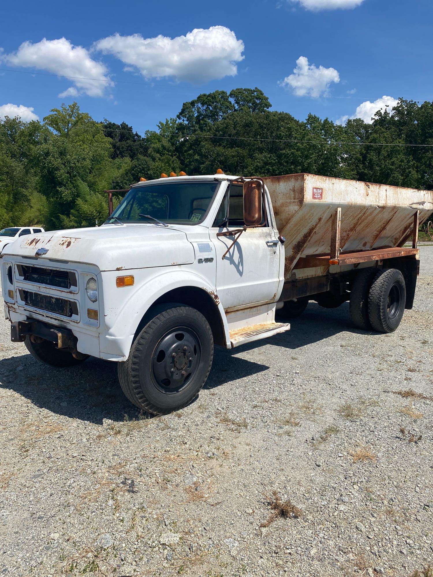 Chevrolet C/50 Dually Fertilizer Truck