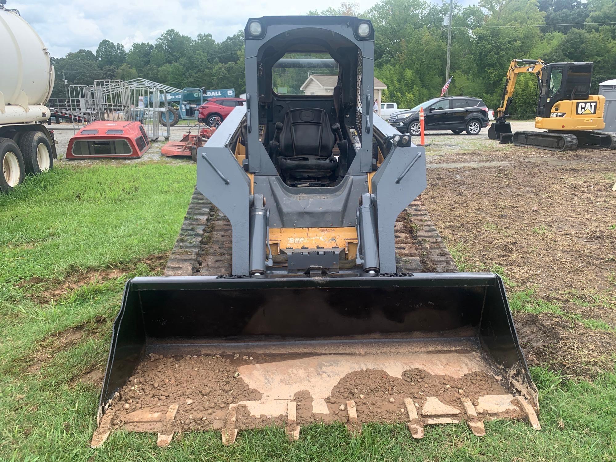 2011 JOHN DEERE 329DT CRAWLER SKID STEER