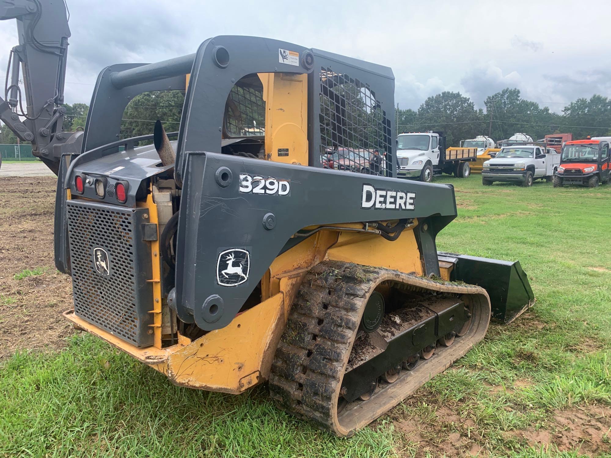 2011 JOHN DEERE 329DT CRAWLER SKID STEER