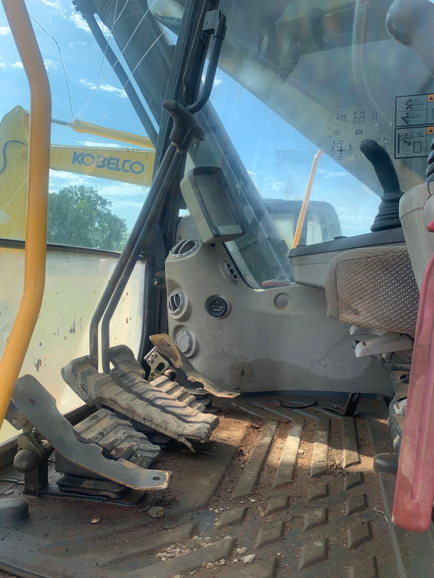 2008 VOLVO EC290LC HYDRAULIC EXCAVATOR