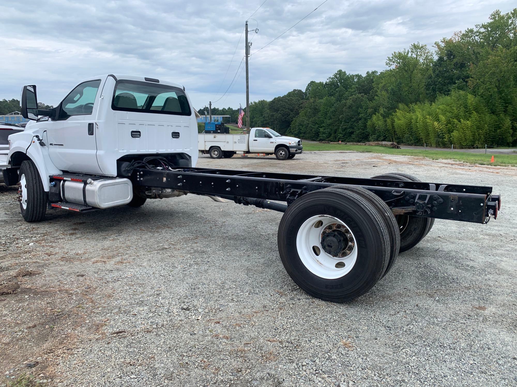 2019 FORD F750 S/A CAB & CHASSIS TRUCK