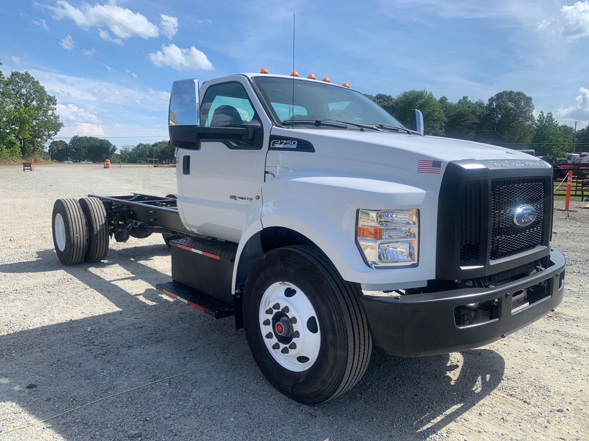 2019 FORD F750 S/A CAB & CHASSIS TRUCK