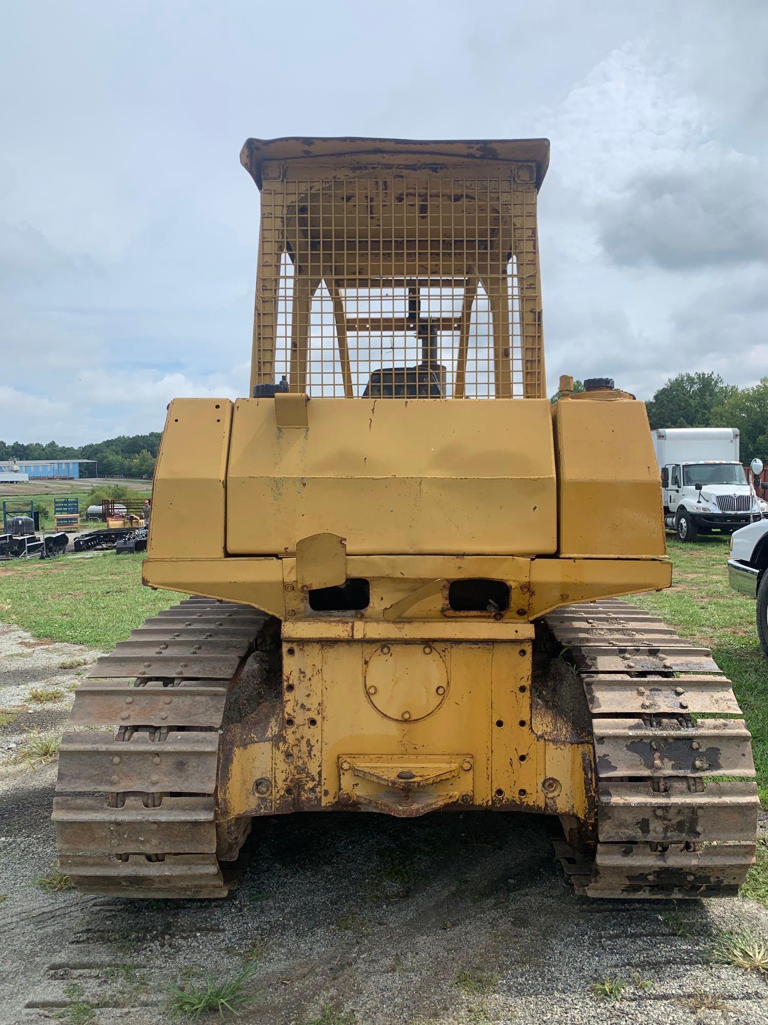 INTERNATIONAL TD12 CRAWLER DOZER