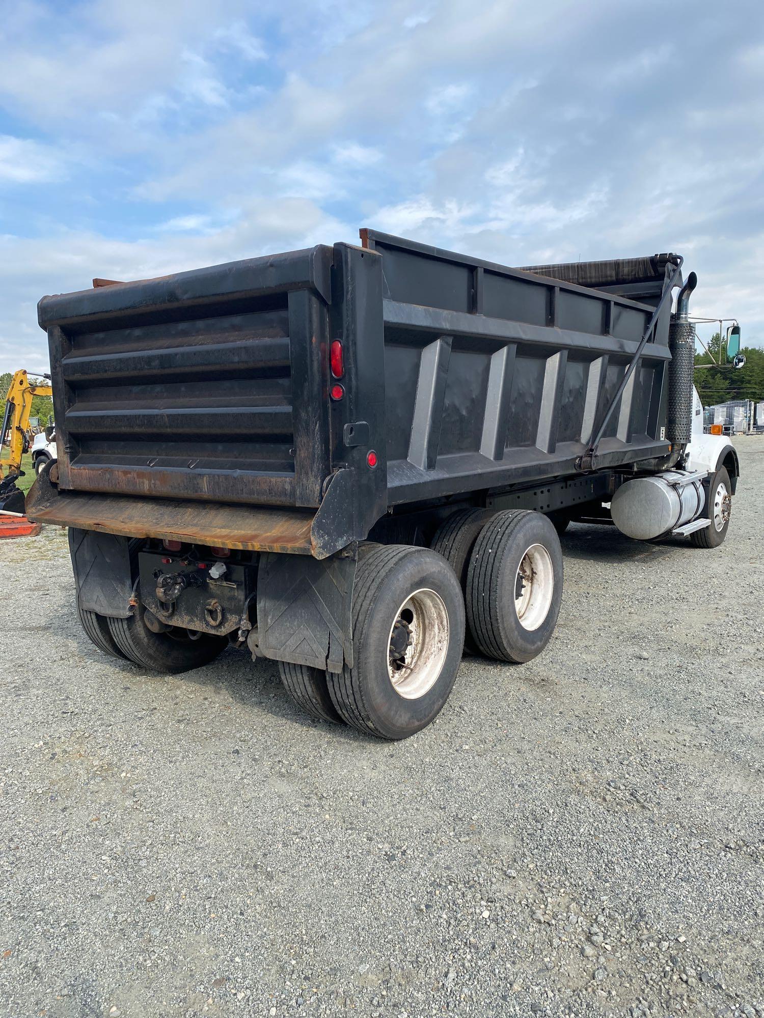 1999 KENWORTH T800 T/A DUMP TRUCK