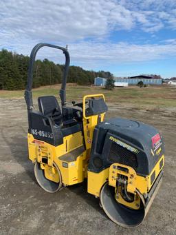 2017 BOMAG W900-4 TANDEN VIBRATORY ROLLER