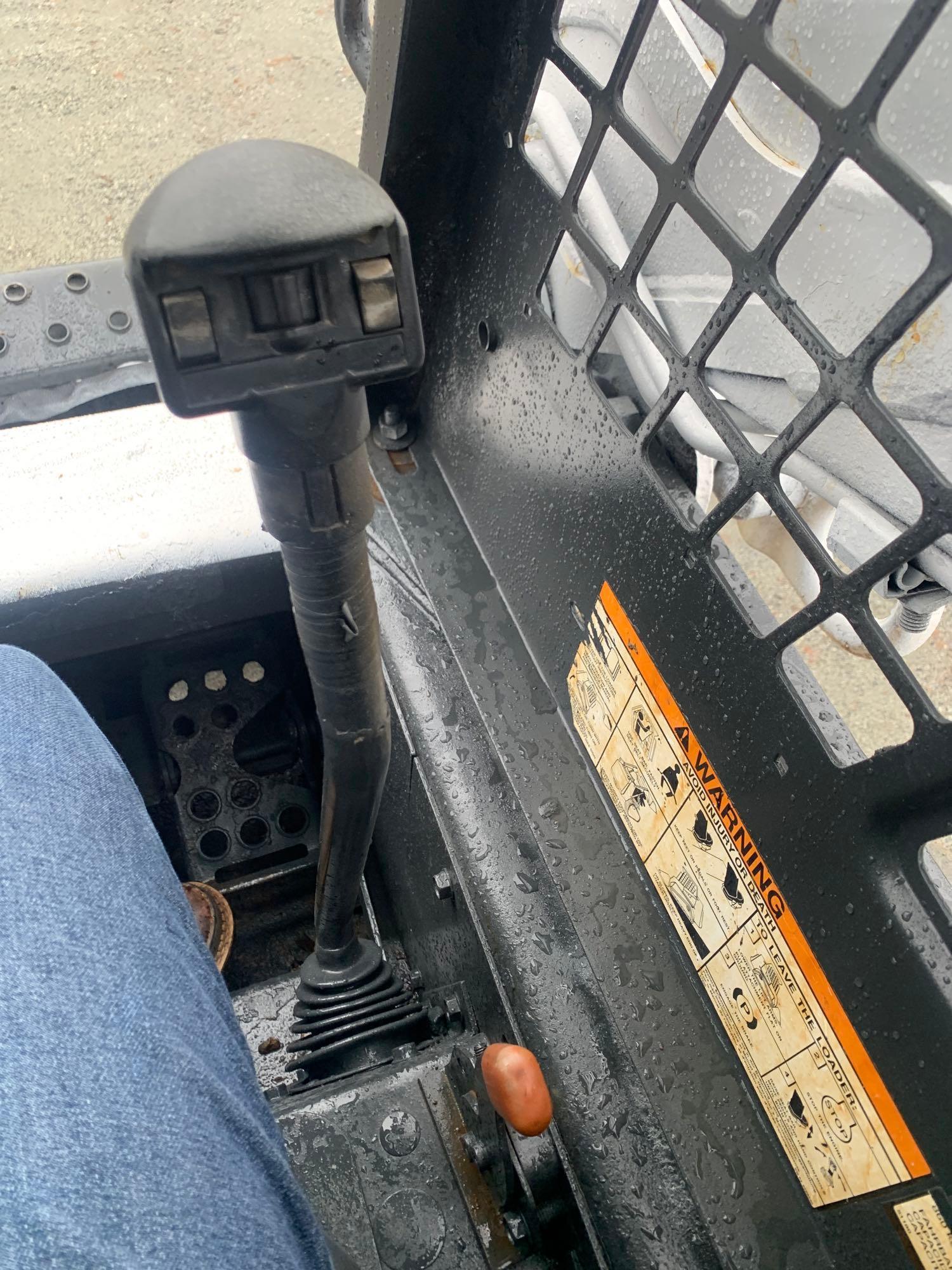 2004 BOBCAT T190 CRAWLER SKID STEER