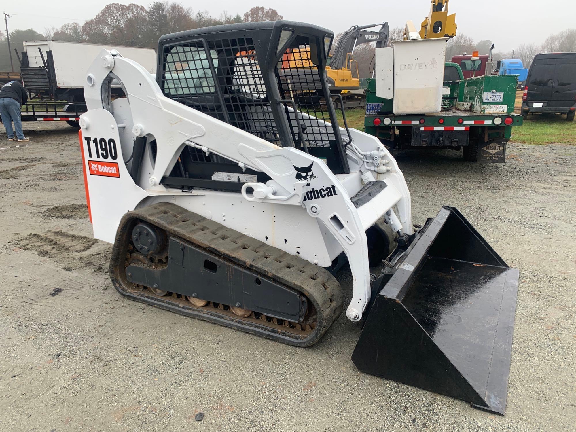 2004 BOBCAT T190 CRAWLER SKID STEER