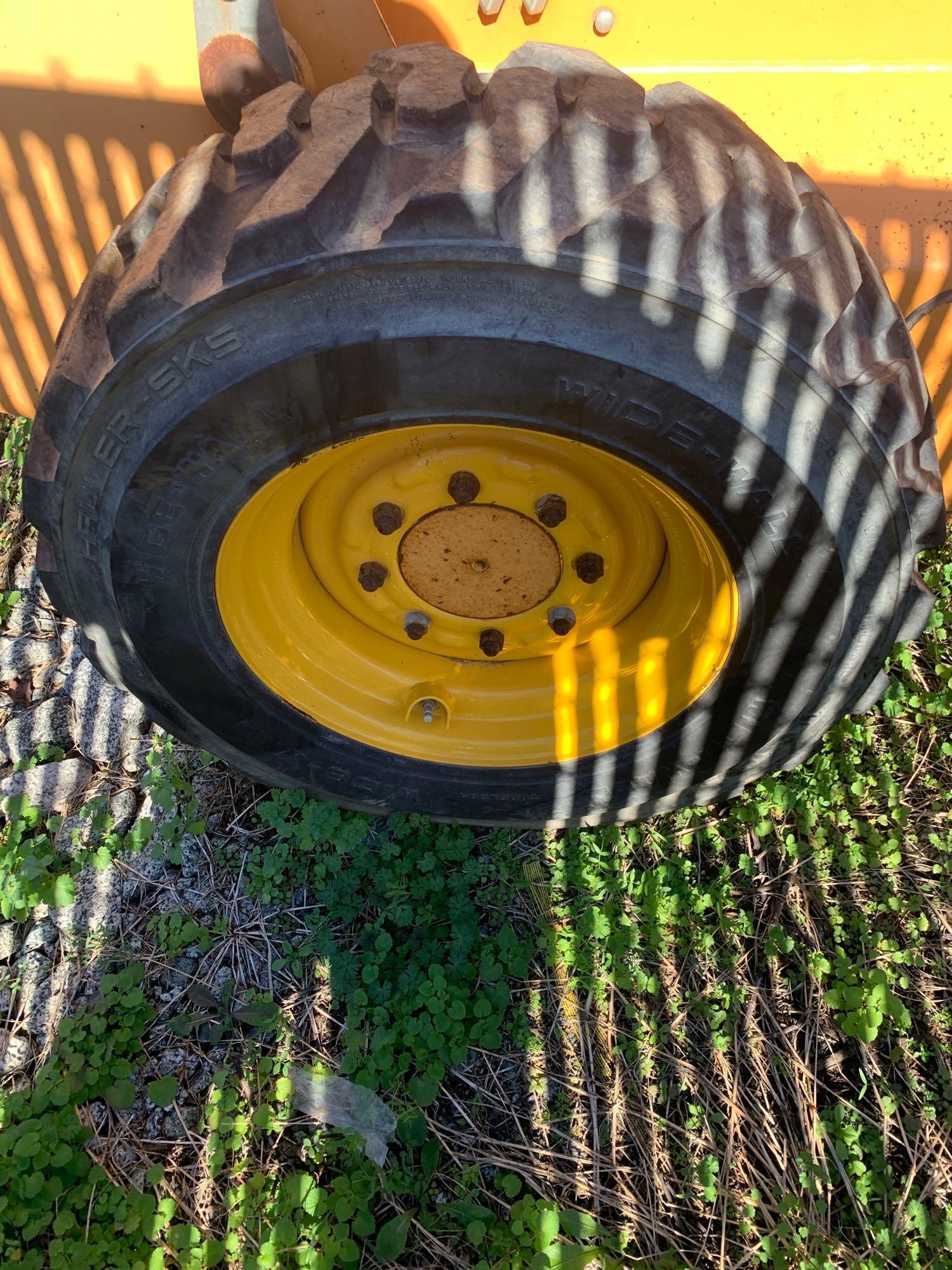 CASE 435 SERIES 3 SKID STEER