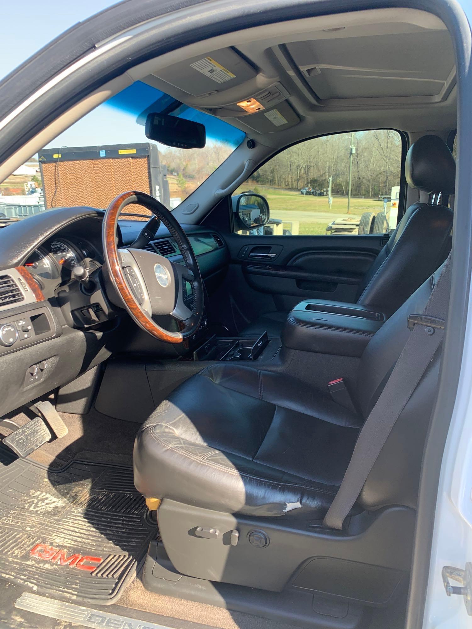 2011 GMC Sierra 1500 Denali AWD Truck