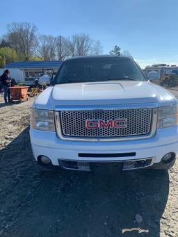 2011 GMC Sierra 1500 Denali AWD Truck