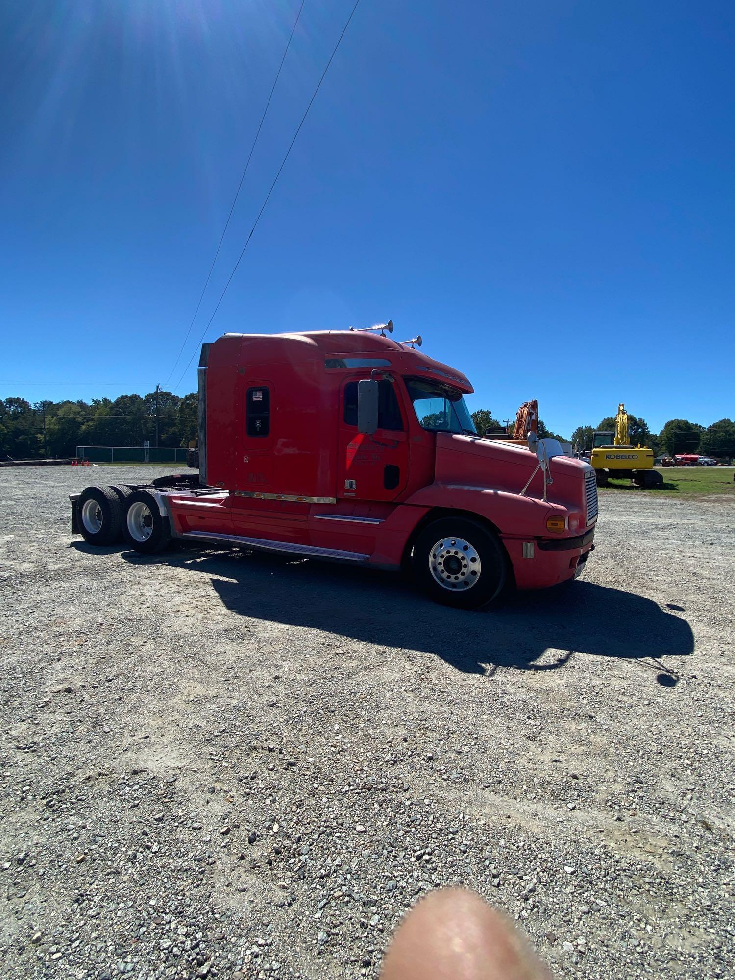 2001 Freightliner Century Class S/T T/A Sleeper Truck Tractor