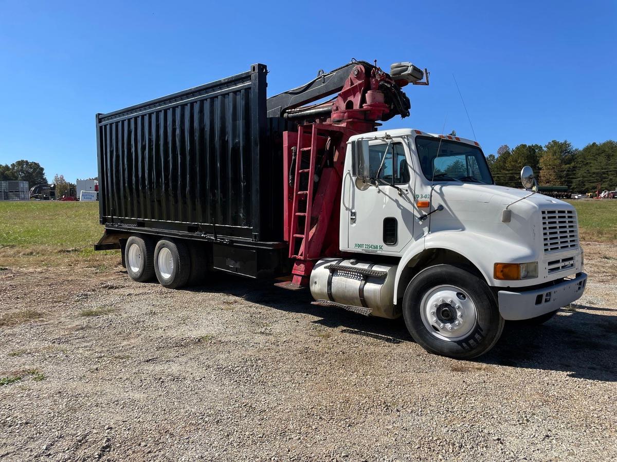 1999 INTERNATIONAL 8100 T/A GRAPPLE TRUCK