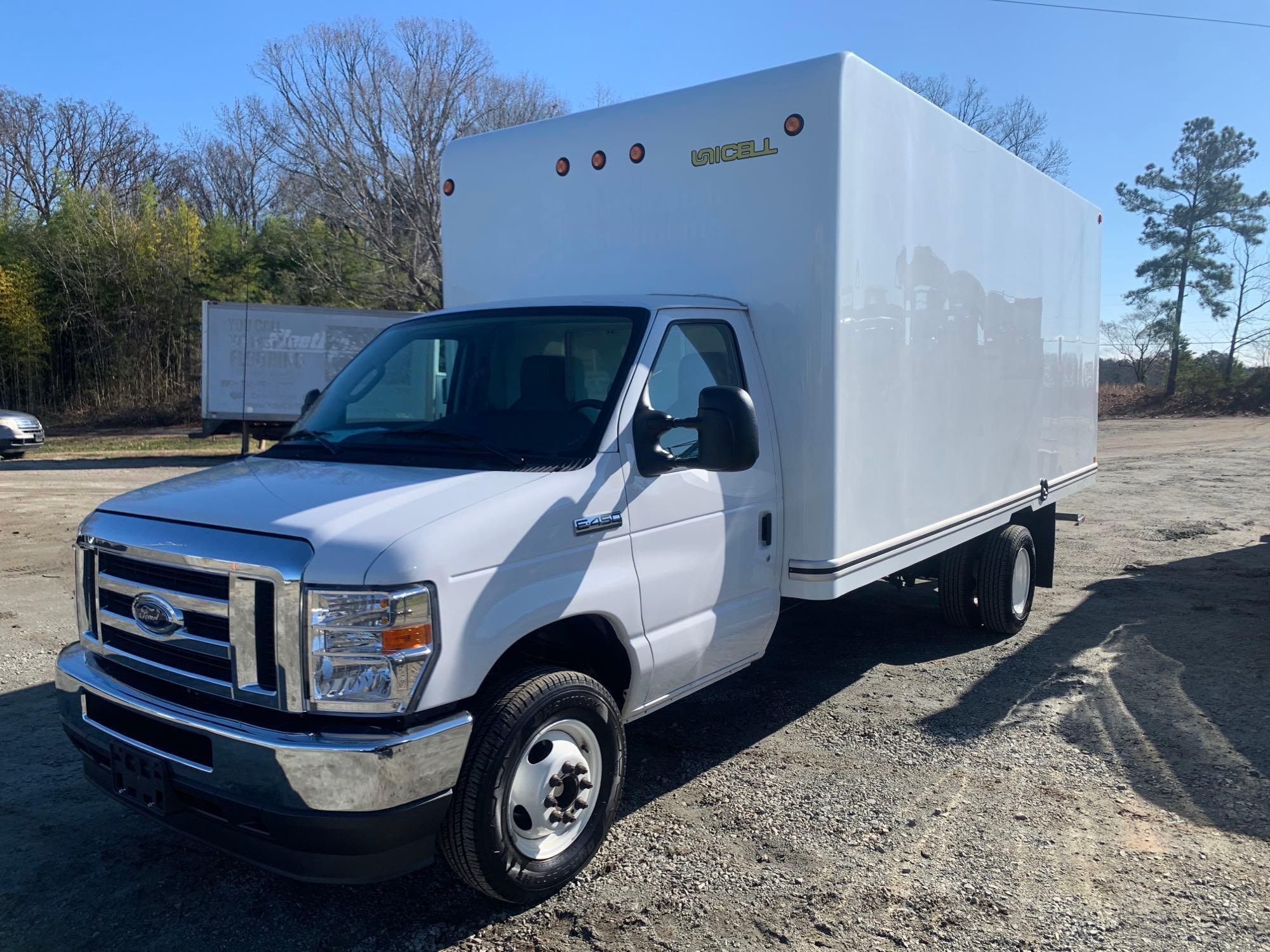 2021 FORD E450 SUPER DUTY 18FT BOX TRUCK