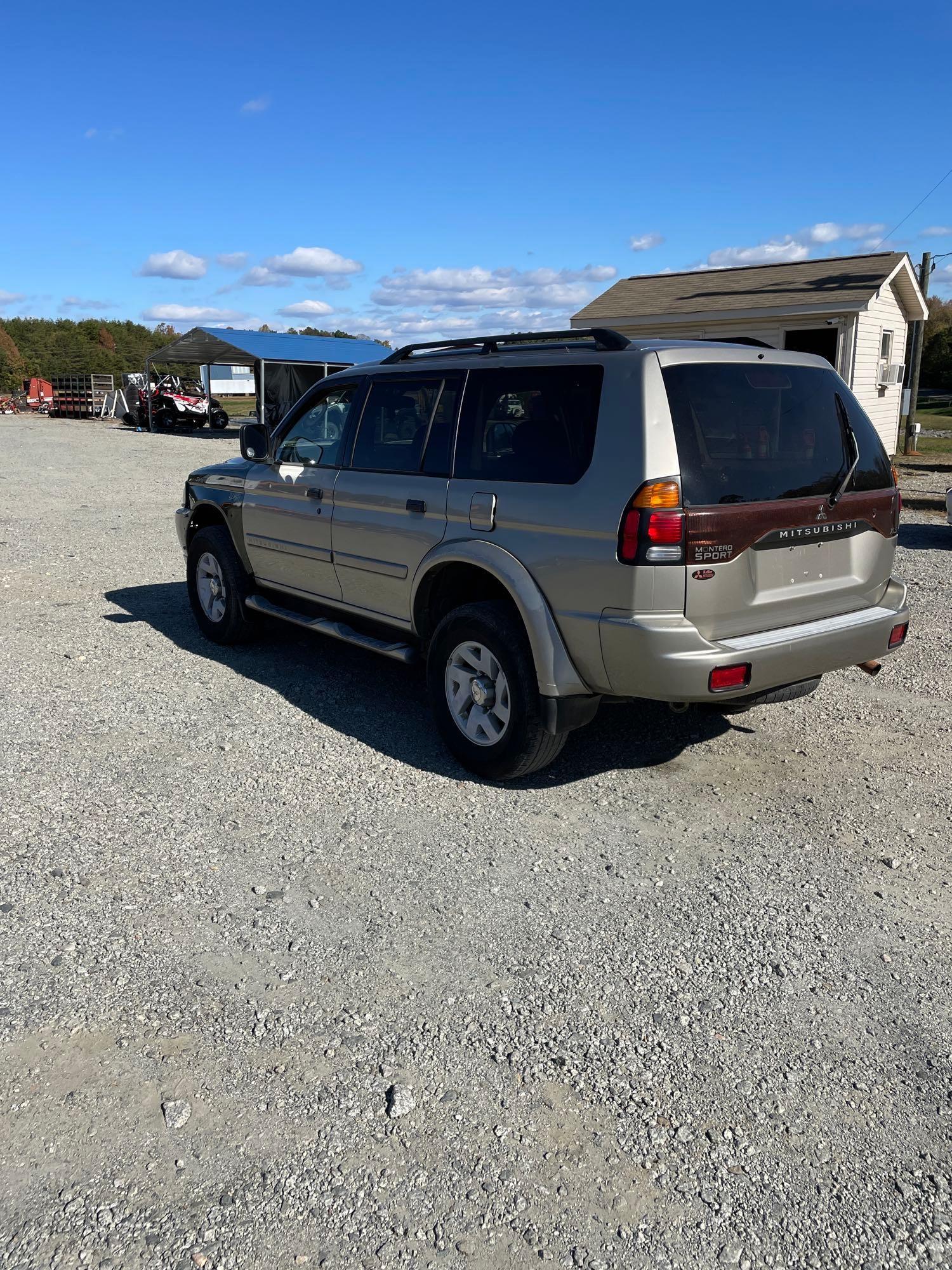 2003 Mitsubishi Montero Sport