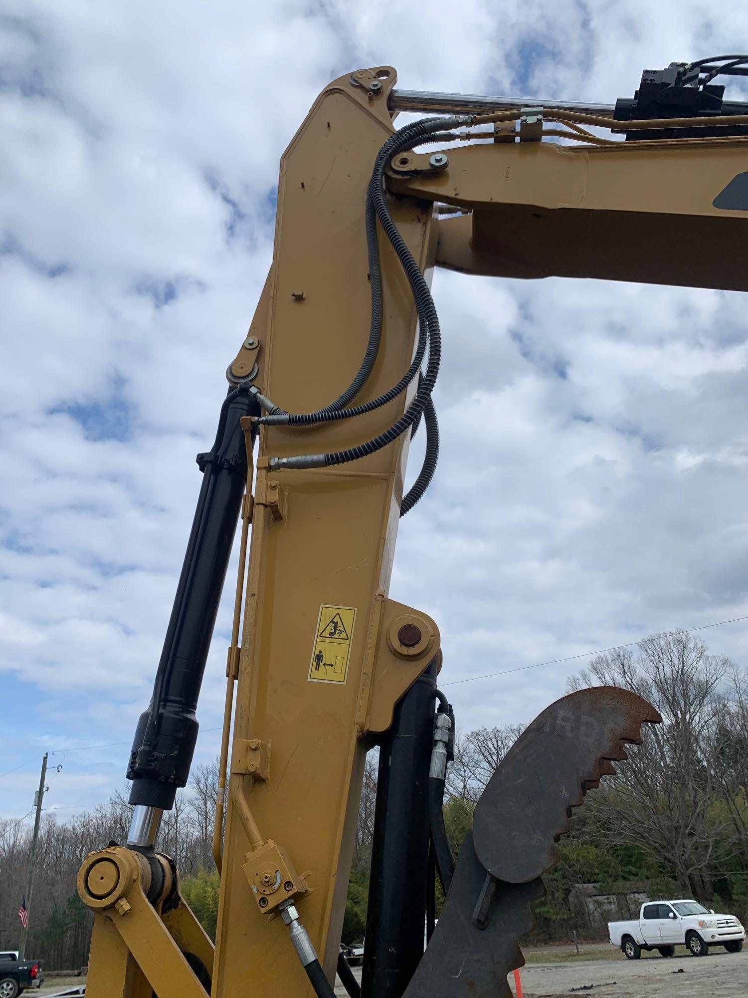 2019 CATERPILLAR 313FL HYDRAULIC EXCAVATOR