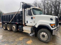 2018 INTERNATIONAL HX515 6X4 TRI AXLE DUMP TRUCK (LOW MILES)