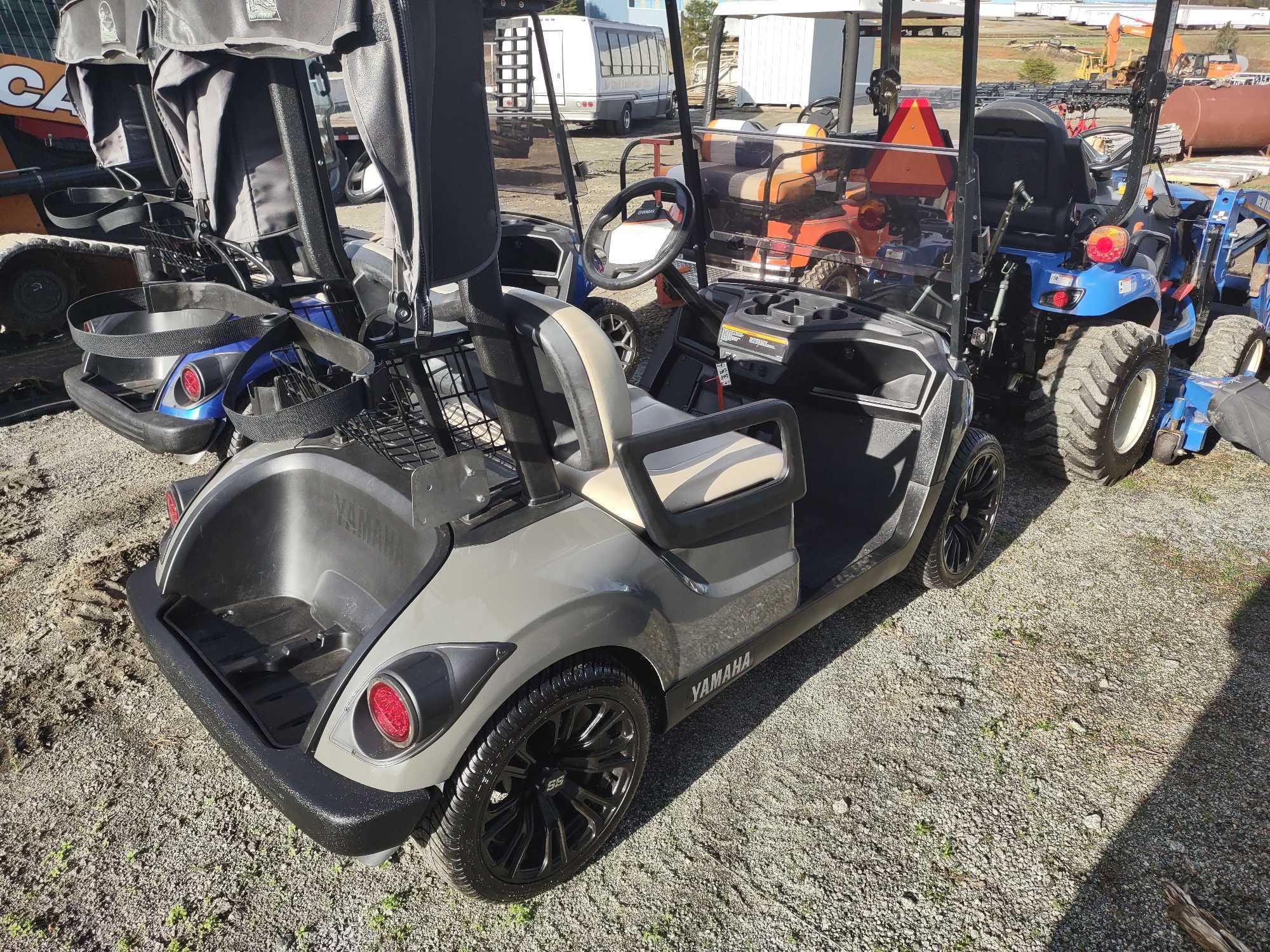 2019 YAMAHA GAS GOLF CART