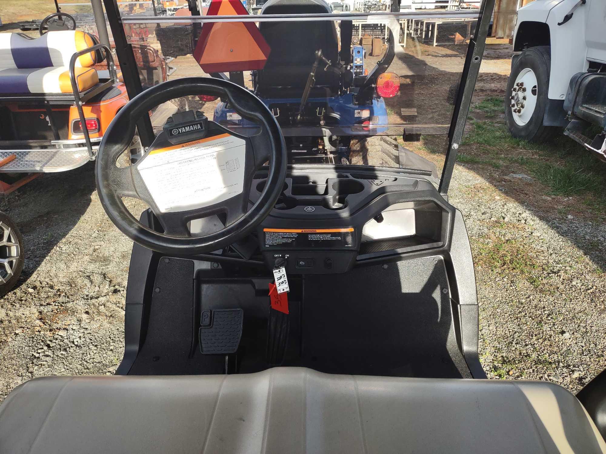 2019 YAMAHA GAS GOLF CART