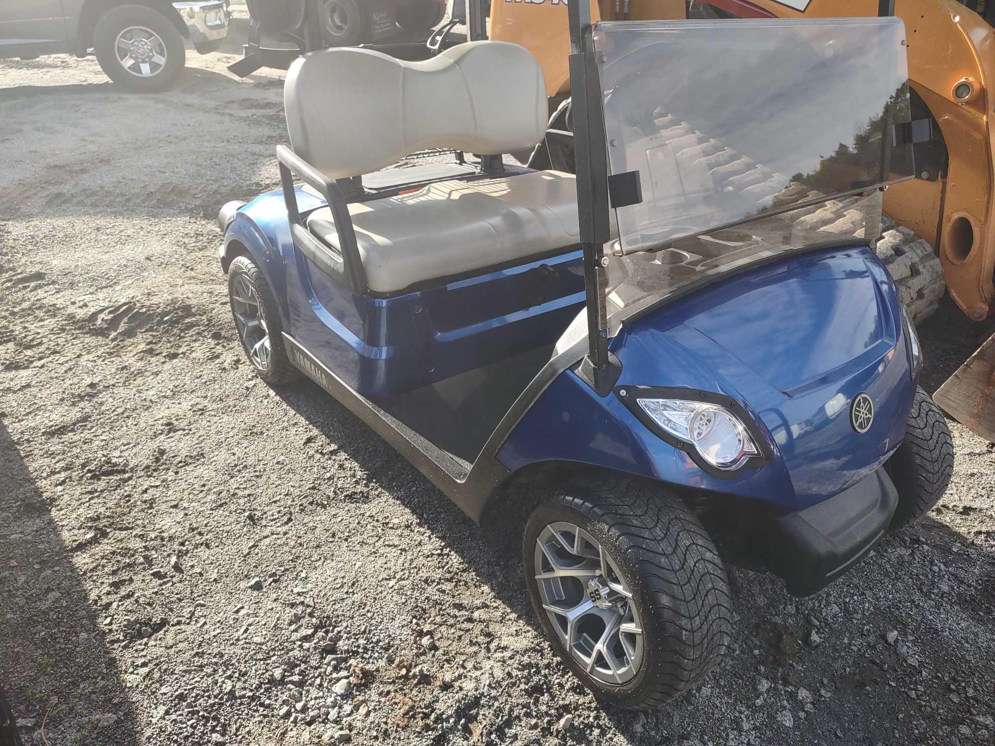 2019 YAMAHA GAS GOLF CART