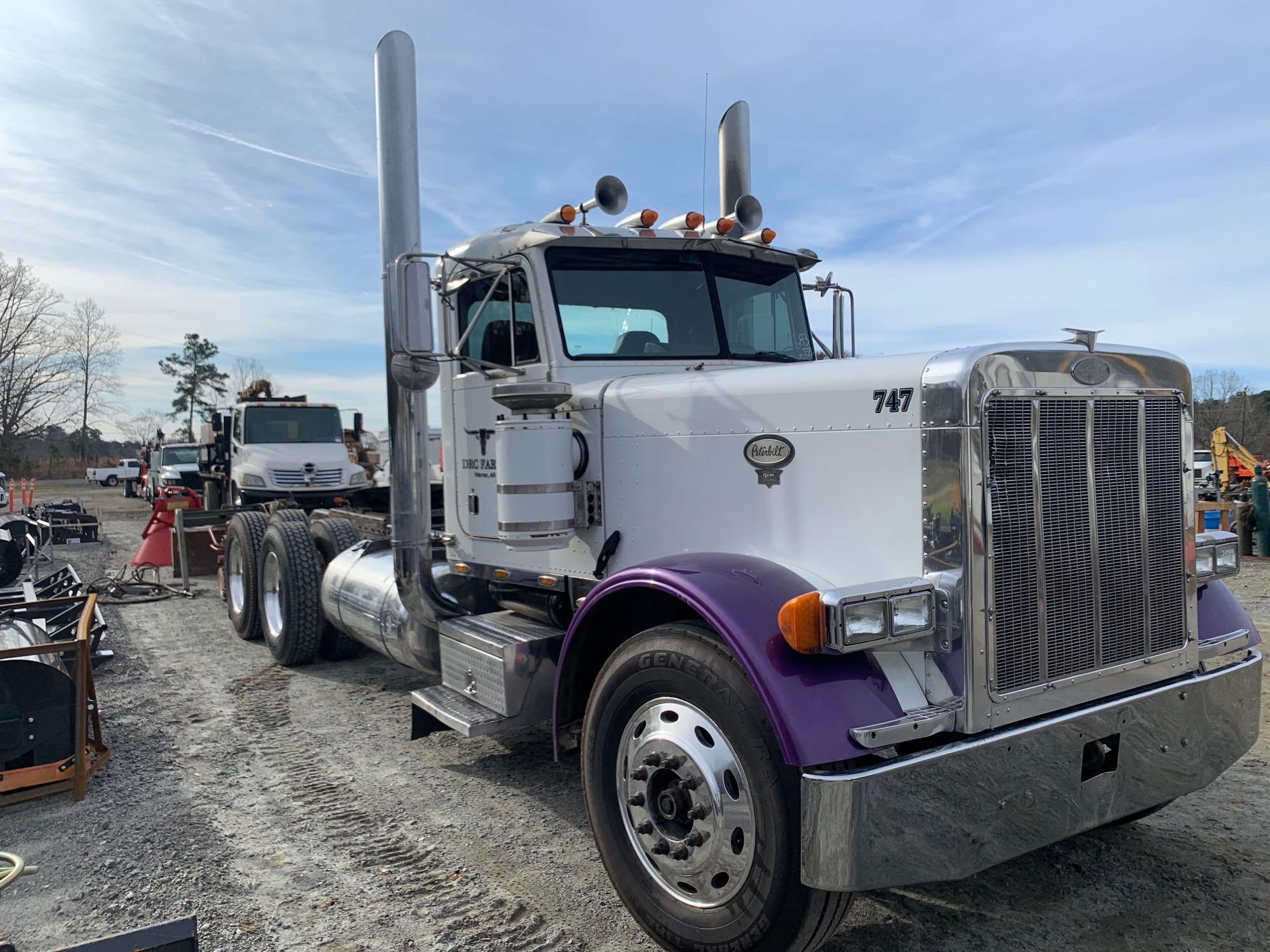 2000 PETERBILT 379 T/A TRUCK TRACTOR