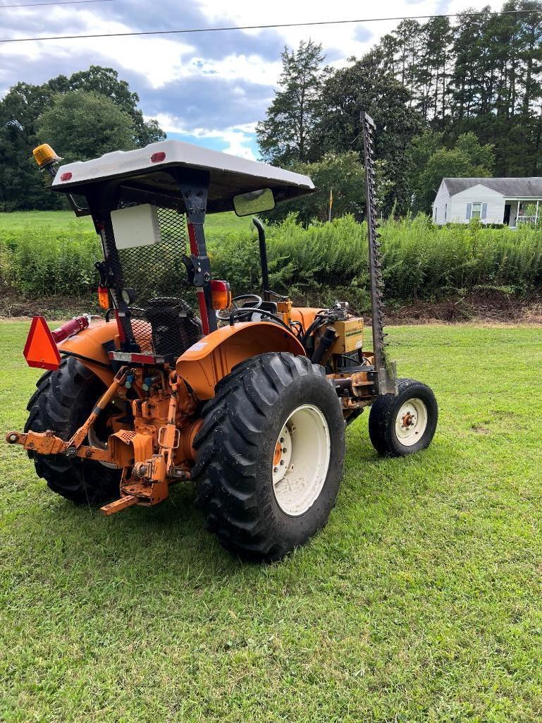 New Holland TN55 Tractor