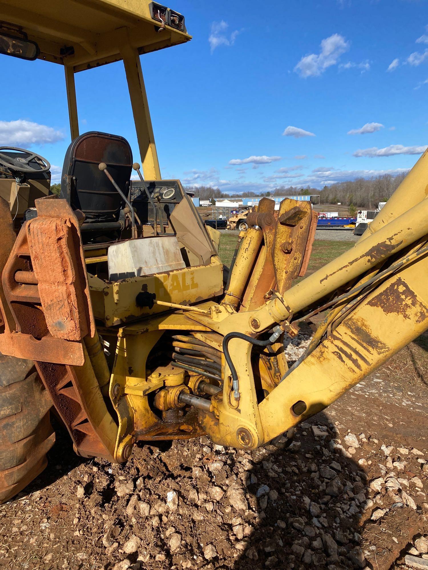 Caterpillar 416 TURBO 4x4 Loader Backhoe - SELLING ABSOLUTE