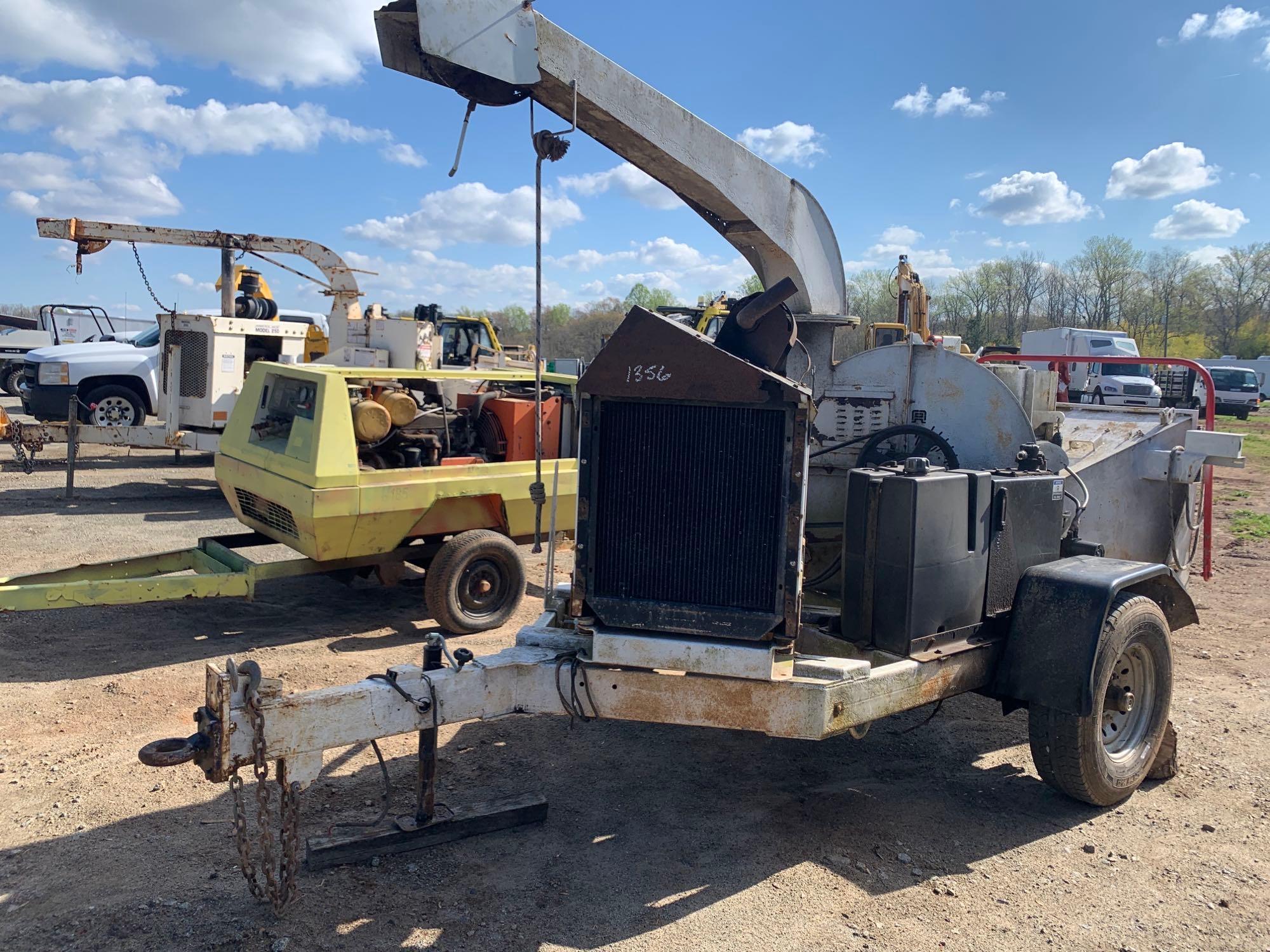 2011 ALTEC DC1317 PORTABLE CHIPPER