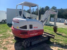 2015 TAKEUCHI TB240 MINI EXCAVATOR