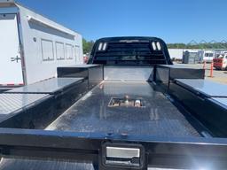 2022 FORD F550 LARIAT 4x4 CREW CAB SKIRT BODY FLATBED TRUCK