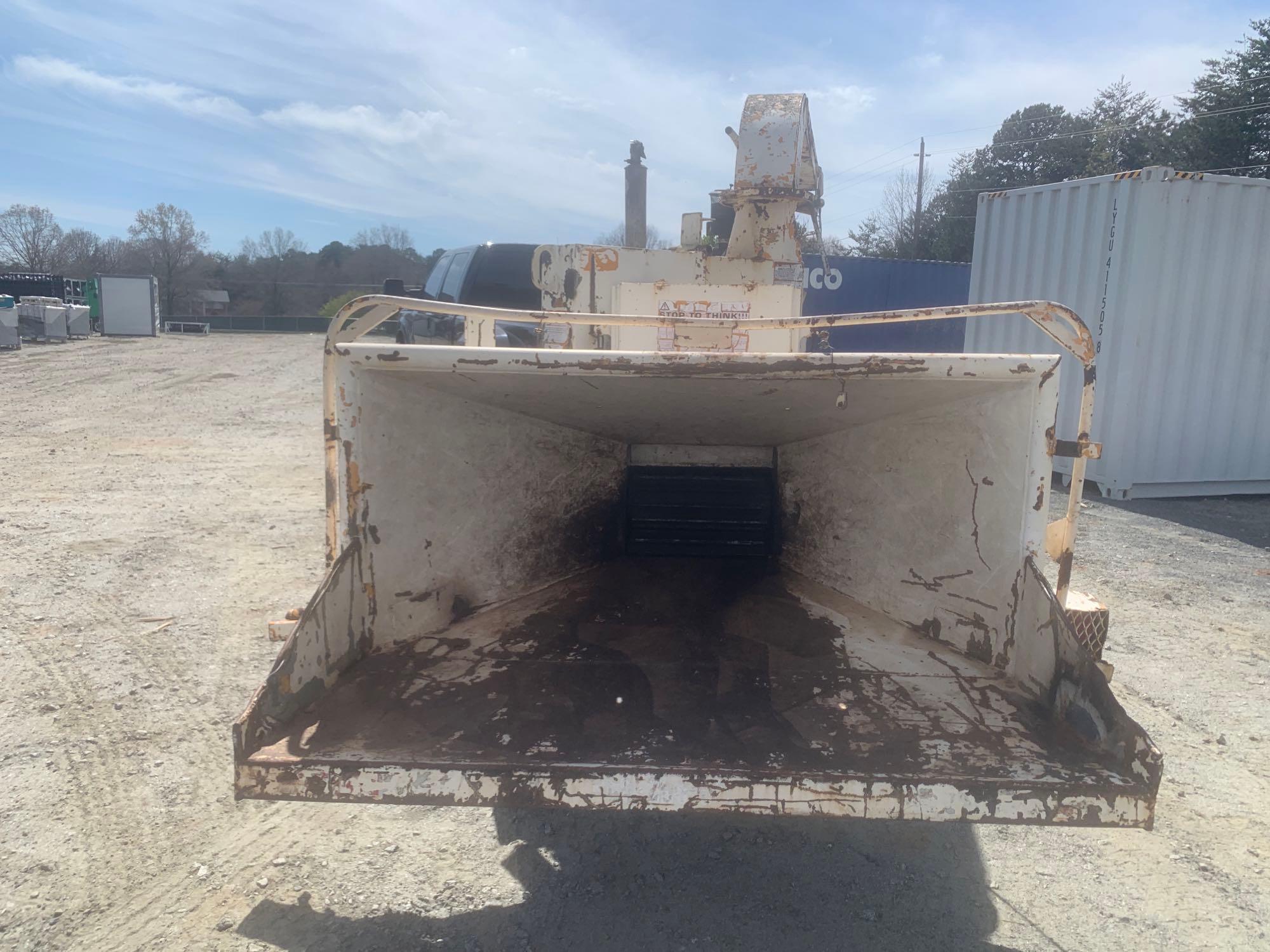 BRUSH BANDIT MODEL 250 PORTABLE CHIPPER