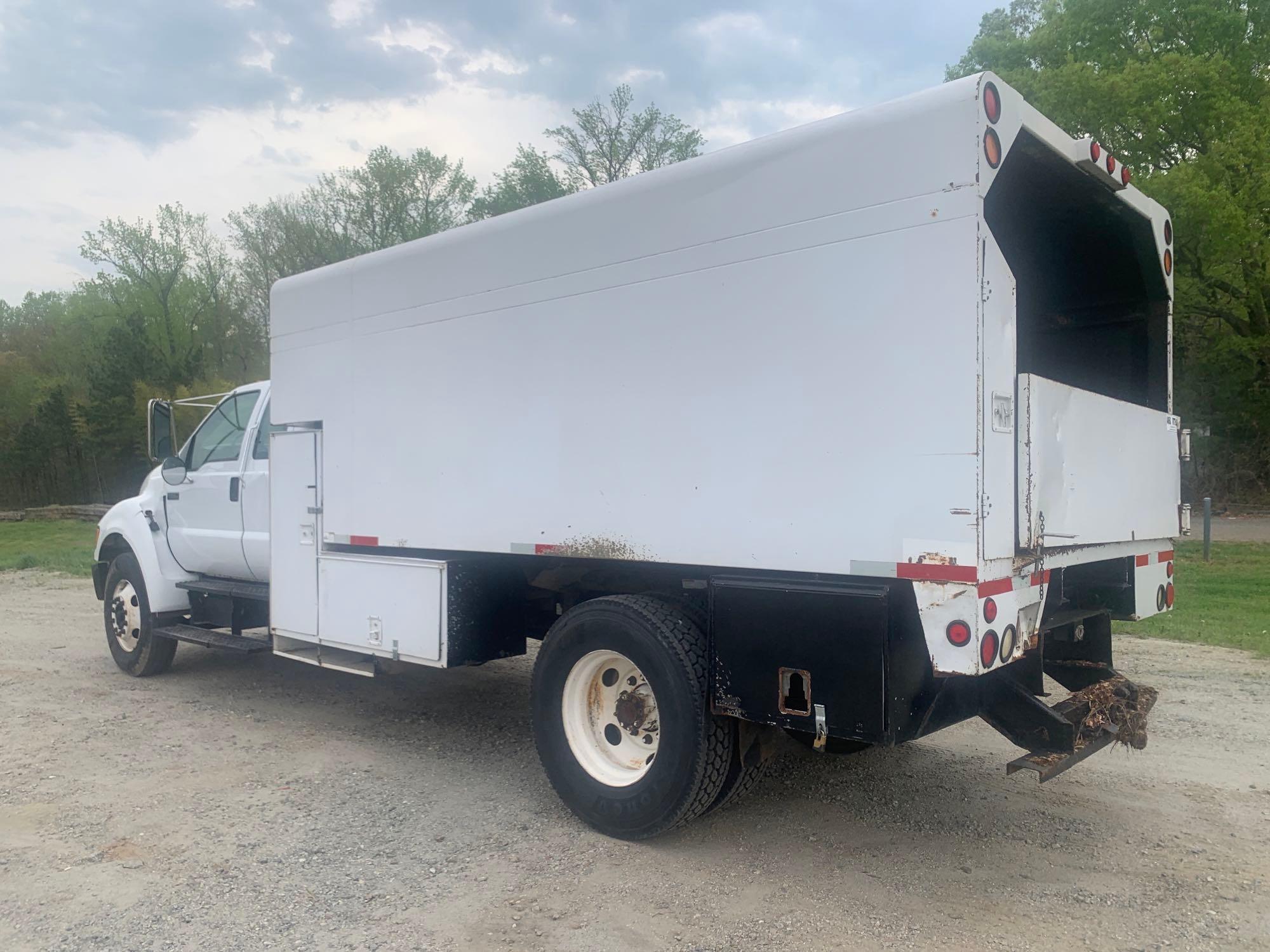 2005 FORD F650XL EXT CAB CHIPPER BODY DUMP TRUCK