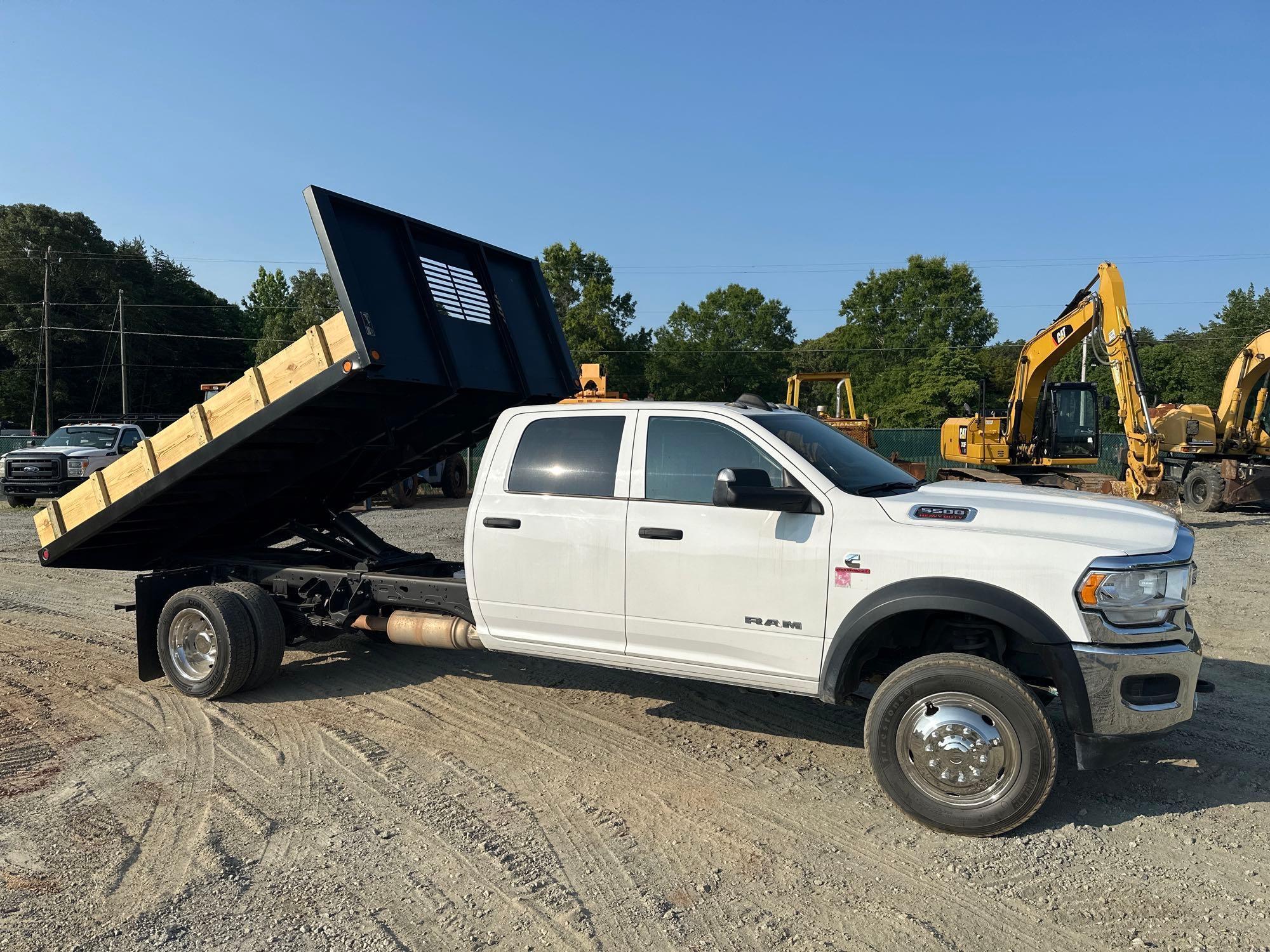 2020 DODGE RAM 5500 CREW CAB S/A FLATBED DUMP TRUCK