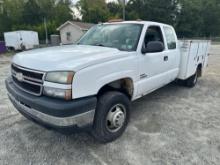 CHEVROLET 3500 EXT CAB SERVICE BODY TRUCK