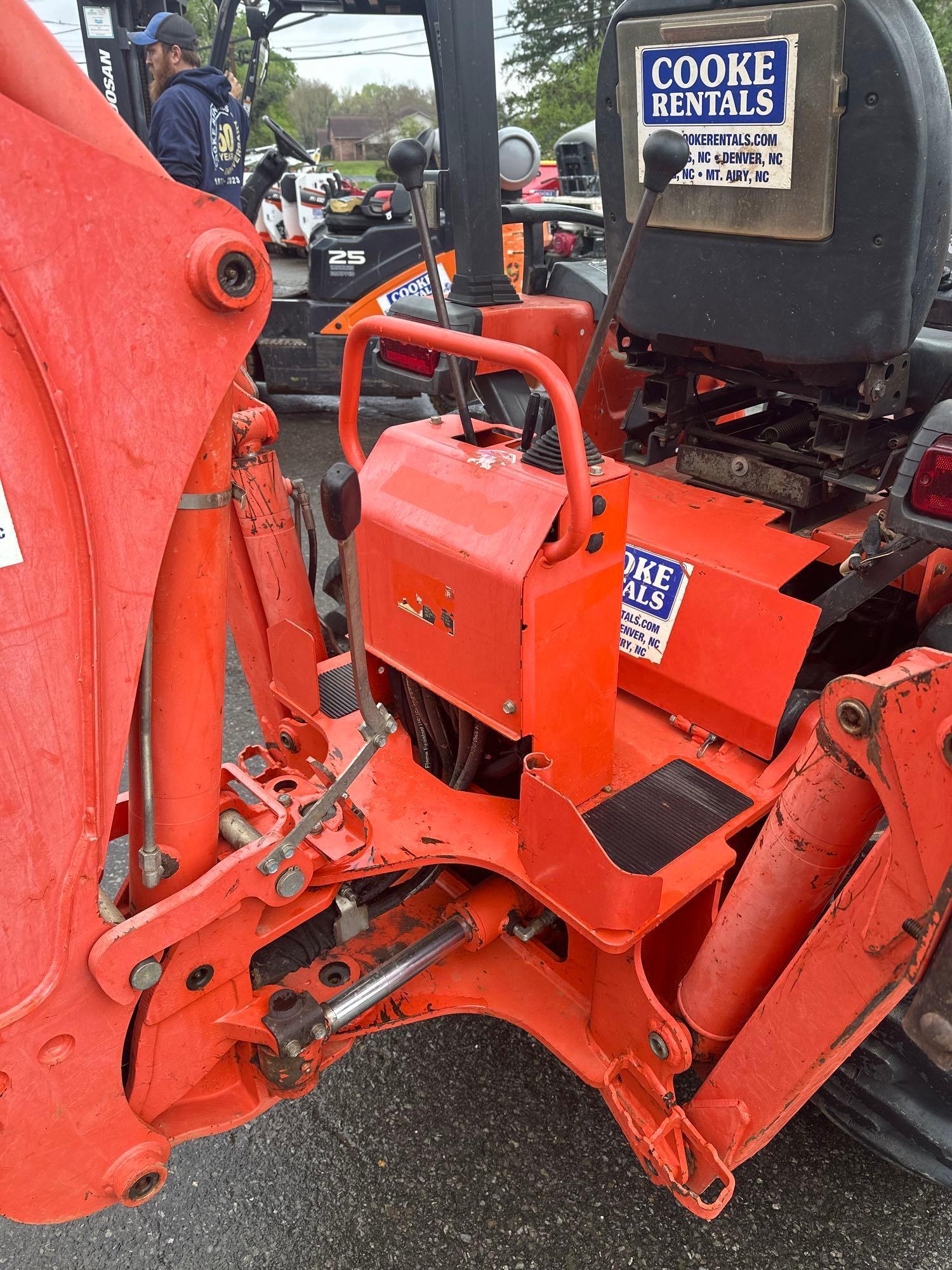 2017 KUBOTA B26 HST 4x4 LOADER BACKHOE