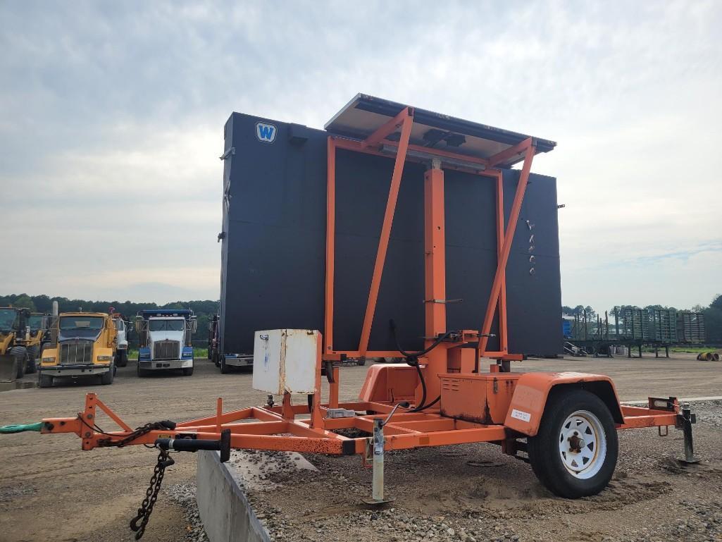 WANCO PORTABLE SOLAR MESSAGE BOARD