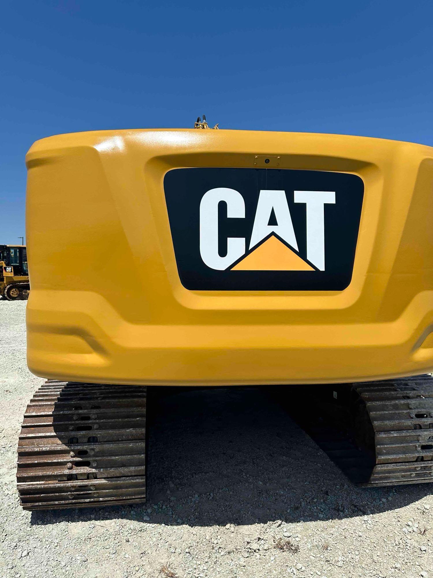 2019 CATERPILLAR 320 HYDRAULIC EXCAVATOR