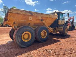 2004 JOHN DEERE 250D 6X6 ARTICULATED DUMP TRUCK