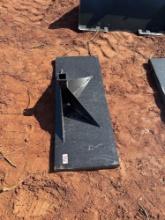 KIVEL SKID STEER QUICK ATTACH HITCH PLATE