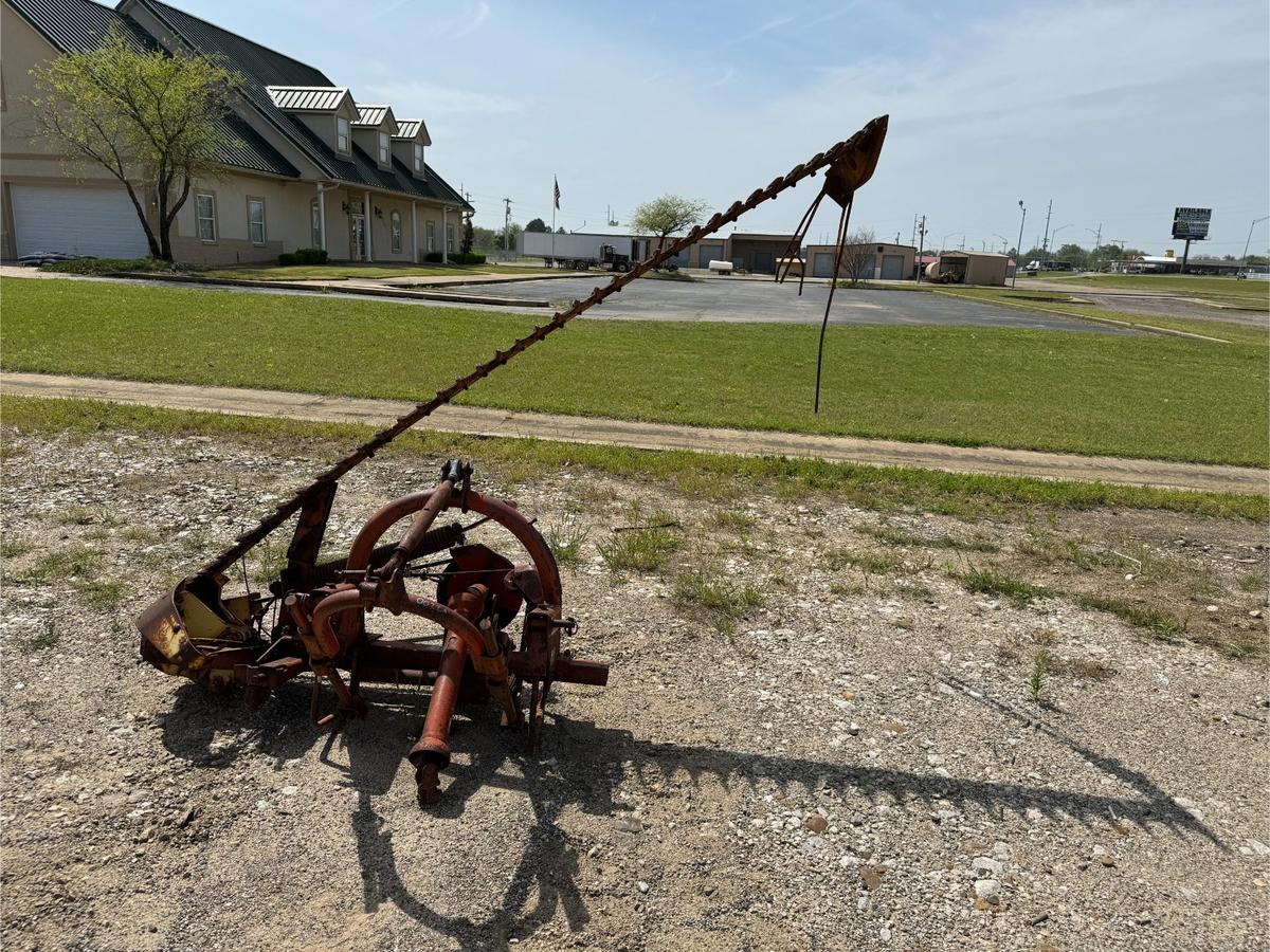 NEW HOLLAND SICKLE MOWER