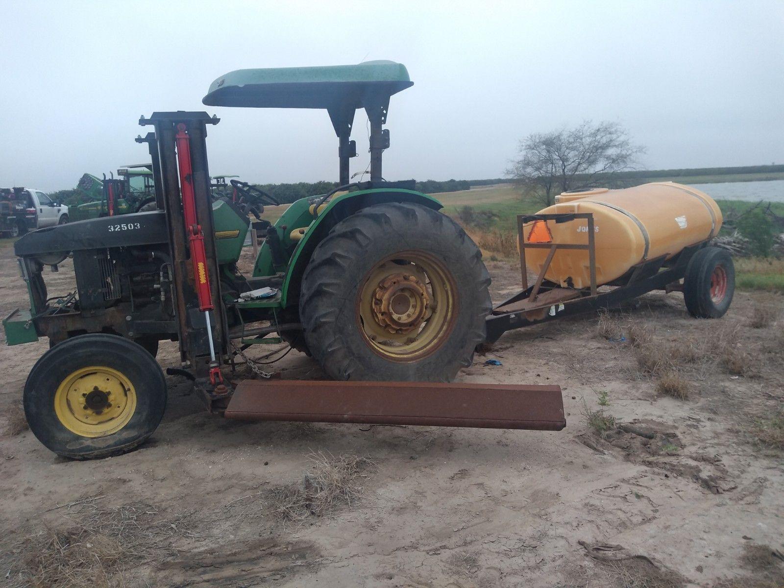 5400 JOHN DEERE TRACTOR/BOOM SPRAYER