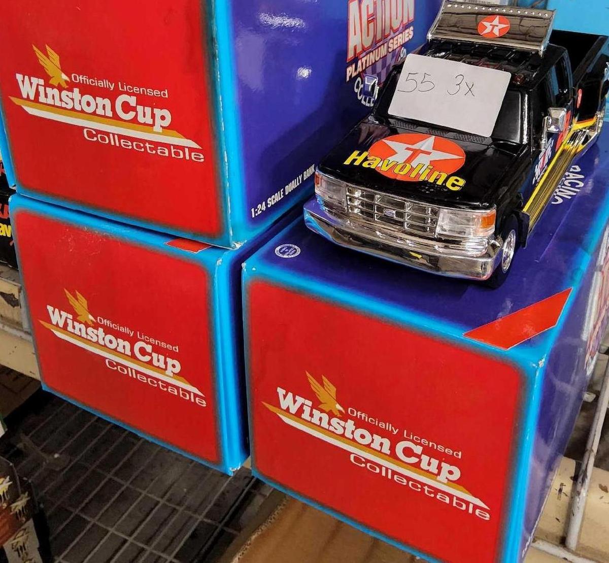 Texaco Havoline Racing Dually Die-Cast Bank