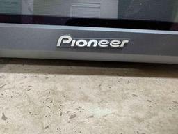 Pioneer Monitor 42inch