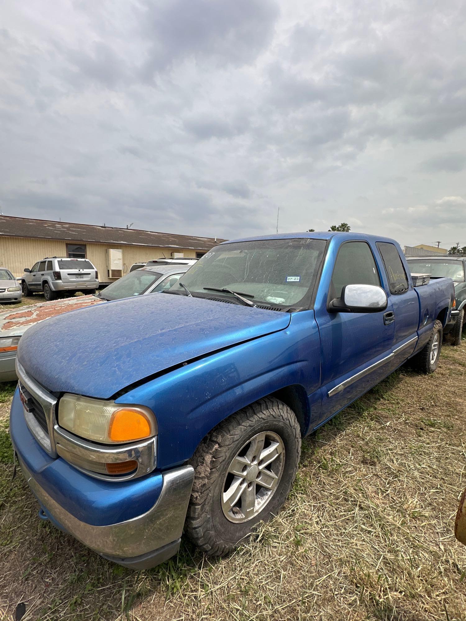 2000 GMC Sierra Pickup Truck VIN# 1GTEC19T5YZ191308