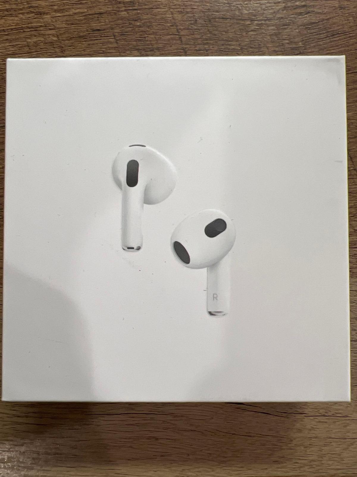 Airpods 3rd Gen.