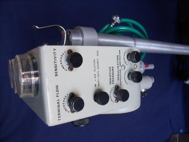 PURITAN BENNETT PR-2 VENTILATOR RESPIRATOR ON ROLLING STAND