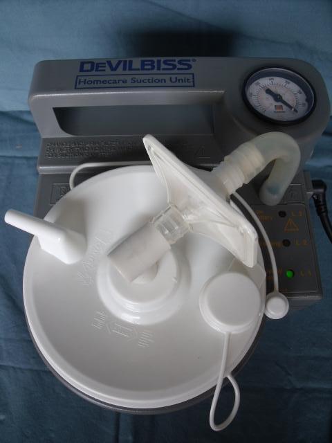 DEVILBISS HOMECARE SUCTION UNIT. UNTESTED