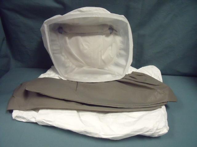 UNUSED 3M S-433S HOOD HEADGEAR W DUPONT TYVEK 2XL COVERALLS