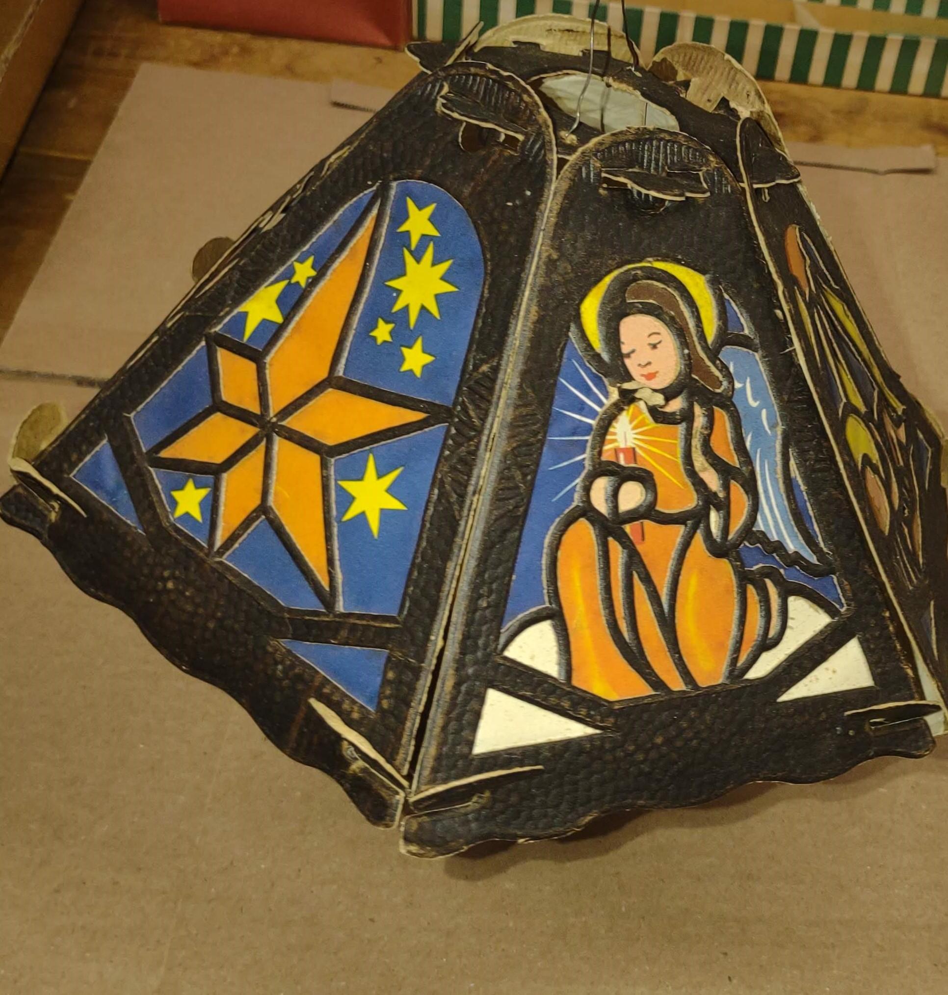 VINTAGE CHRISTMAS GERMAN HARD PAPER OVERLAY PANEL LANTERN - PICK UP ONLY