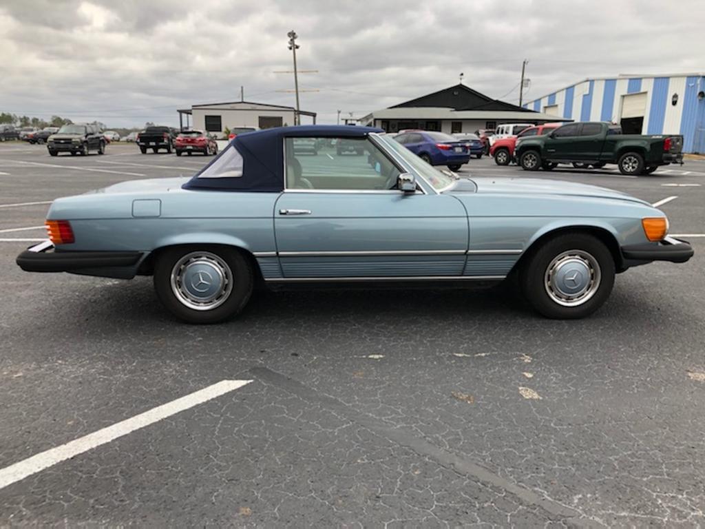 1977 Mercedes 450SL Convertible